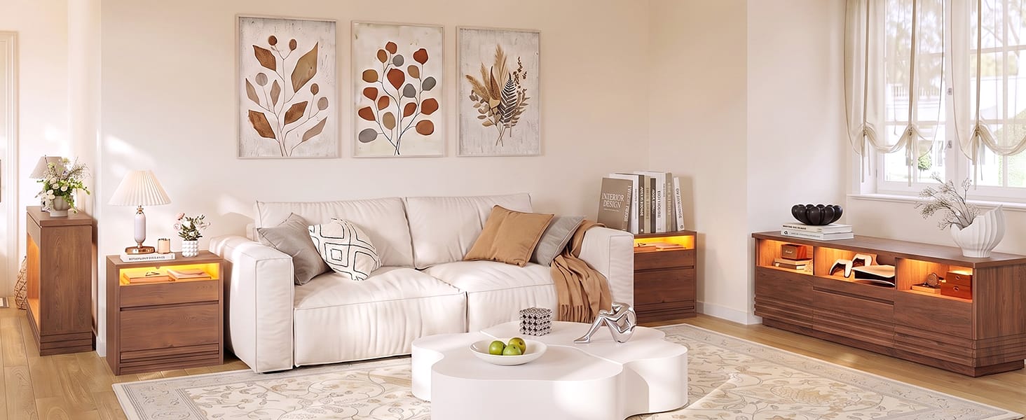 Sikaic Ridge & Glass Collection Living Room Set